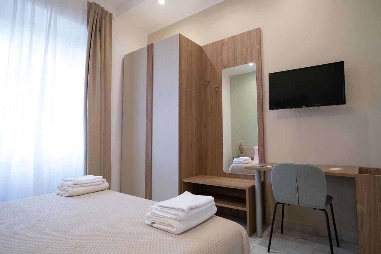 Taty Home Casa Vacanze Salerno Exteriör bild